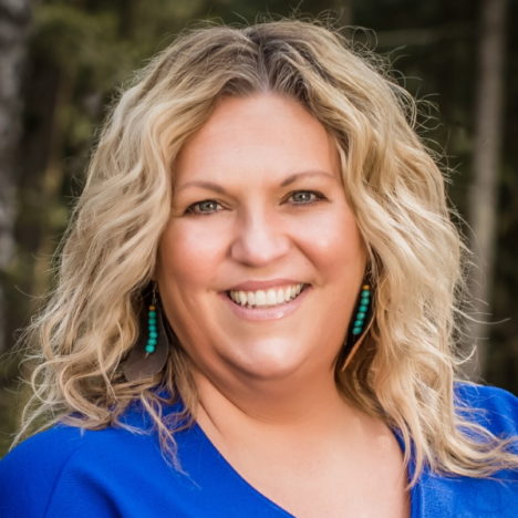 thumbnail_Jessica Foster-Hebert - 600x600